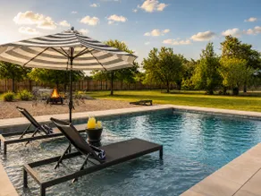 Ranch + Guesthouse • Pool & Hot Tub • Pet-Friendly - Image 2