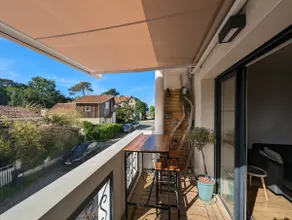 Beautiful 2-bedroom, 1-bathroom, 50 m from the Bay - Image 3