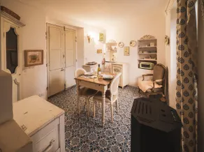 Sassocorvaro - House with balcony overlooking the lake - Image 2
