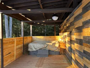 Wooded Lakeside Cottage ,Fishing, Snowmobiling, Hunting, Boats, Hot Tub - Image 2