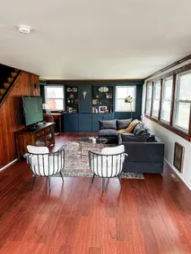 Backstage Bungalow - Image 4