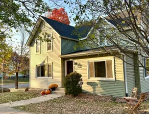 Rivertown Retreat - Image 3