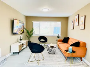 Monumental Stay Near DC‘s Best! - Image 2
