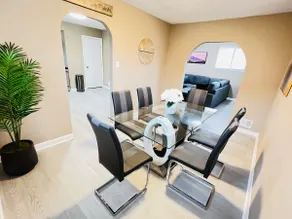 Monumental Stay Near DC‘s Best! - Image 4