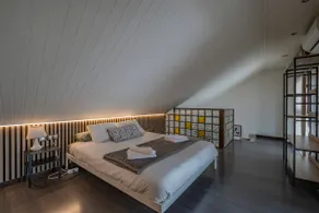 Romantic triplex with private Hot Tub and terrace - Image 3