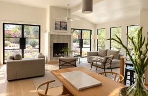 Modern Desert Retreat - Image 4
