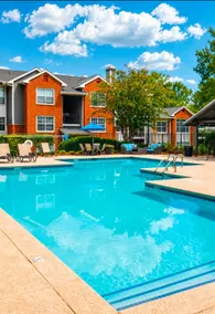 Cozy Near UGA | Pool, Gym, Free Parking&Free WiFi. - Image 2
