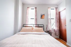 Gorgeous 2 Bed 2 Bath - Image 3