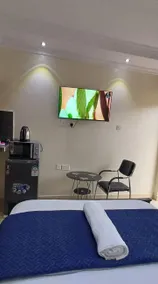 B&S Studio apartment, Voi Town - Image 3