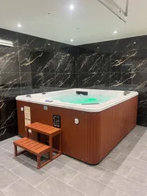 Piscine & Spa - Image 2