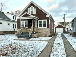 Near American Family Field - Prime Location! - Image 2