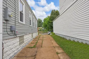 Private 2 Bedroom 1 Bath House - Image 2