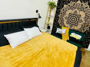 Black & Gold Culver Guesthouse | Platform & Helms - Image 4