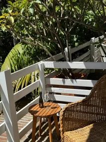 Ocean Abode - 150m to shops, 1 king bed + Parking - Image 4