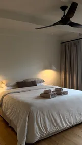 Ocean Abode - 150m to shops, 1 king bed + Parking - Image 2