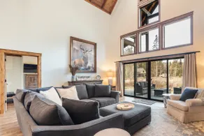 Family Retreat with Hot Tub near Lake Pend Oreille - Image 3