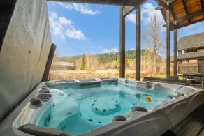 Family Retreat with Hot Tub near Lake Pend Oreille - Image 2