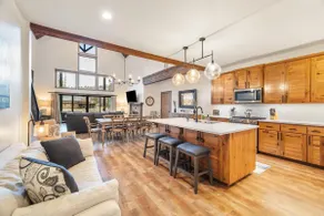 Family Retreat with Hot Tub near Lake Pend Oreille - Image 4
