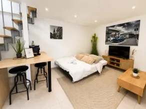 Cozy duplex with private hot tub in Strasbourg - Image 2