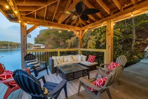 The Tree House | Spectacular Water Views - Image 4