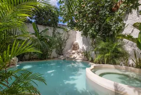 Fully-Equipped, Pool, Street Parking & Fast Wifi - Image 2