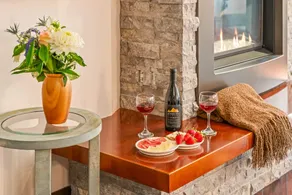 2BR mtn-view condo with fireplace, balcony, grill - Image 3