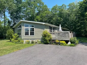 Perfect New Paltz Location! - Image 2