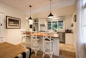 Malakoff House & Cottage - Image 5