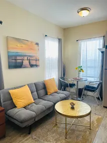 Free Parking Studio by Ocean Central South Beach - Image 2