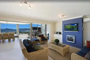 Beachfront on the Esplanade at Umina Beach - Image 3