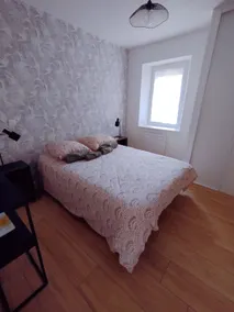 Comfortable ground floor apartment, private parking - Image 3