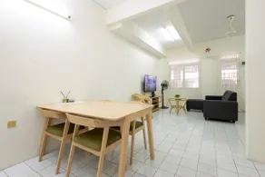 Pet allowed | 4 bedroom | 2 parking | WiFi | Coway by VCR - Image 3