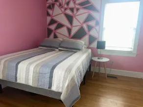 Entire Home w/ King + 2BR Suites | Sleeps 6–10 - Image 5