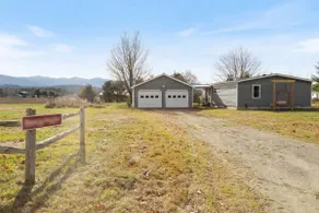 Renovated Family Home Near Stowe - Image 2