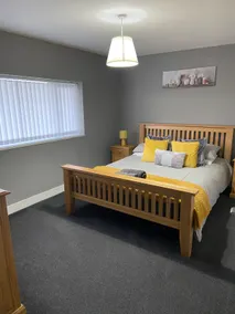 Sheffield spa view 2 bed house free parking - Image 5