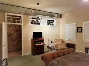 The Flat - Image 3