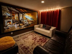 Daylight Basement Apt w/Hot Tub & Sauna, Theater - Image 5