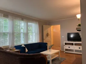 3-Bedroom Apt @ Prov College - Image 5