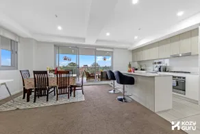 KozyGuru | Blacktown | 3 Bedroom APT - Image 3