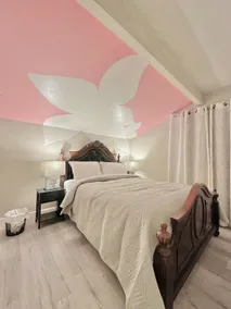 Vegas Serenity Villa4-Bedrooms Near The Strip Shop - Image 4