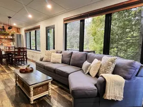 Blackwood Cottage. - Image 5