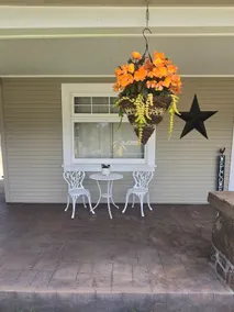 Jay's Place - Image 5