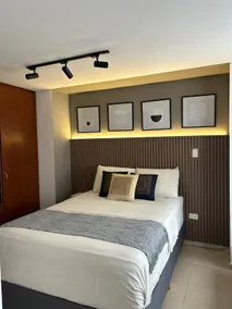 605 - unique design and exclusive location - Image 3
