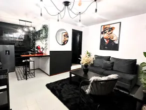 Mafia Suite - Homsty Style and Comfort - Image 2