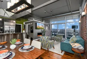 Luxury Condo in Akron Northside District - Image 2