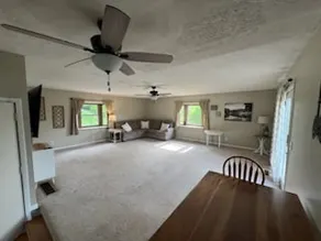 Gray Family Lake House - Image 3