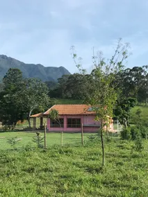 Casa Rosa. Retreat by the Dam - Image 2
