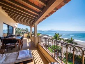 Velas Vallarta - Image 5