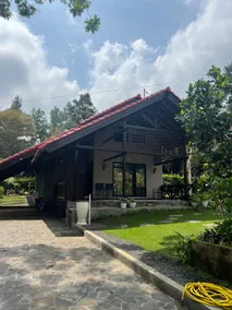 Gardenia Villa Trawas - Image 2