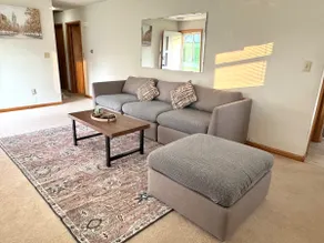 The Rest Nest Home Near UHC, FBI, the Bridge Sport Complex - Image 2